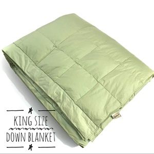 Woolrich home down throw Clearance